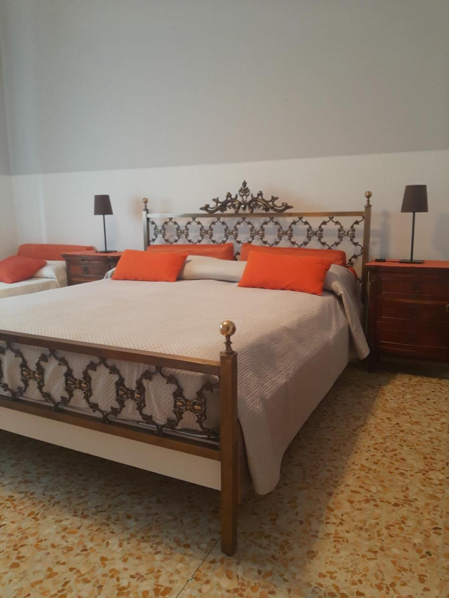 Travellers Lodge Bed & Rooms Тревизо Экстерьер фото